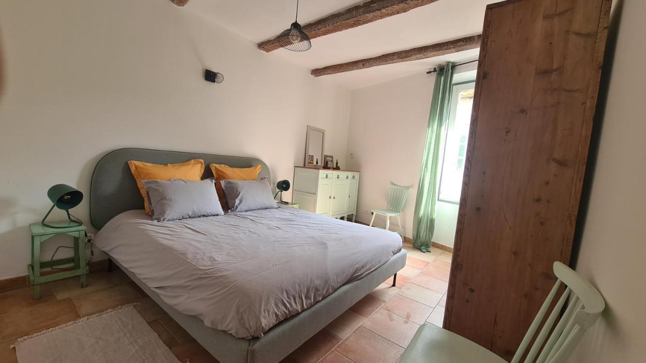 Cocon Du Papillon A Lourmarin Apartment Екстериор снимка